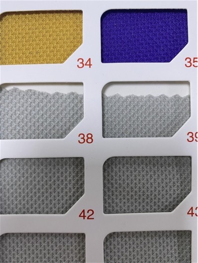 DG-PF WA01-1  菠蘿格   幅寬：185CM 克重：200GSM  成份：100Polyester  吸濕排汗 側面照